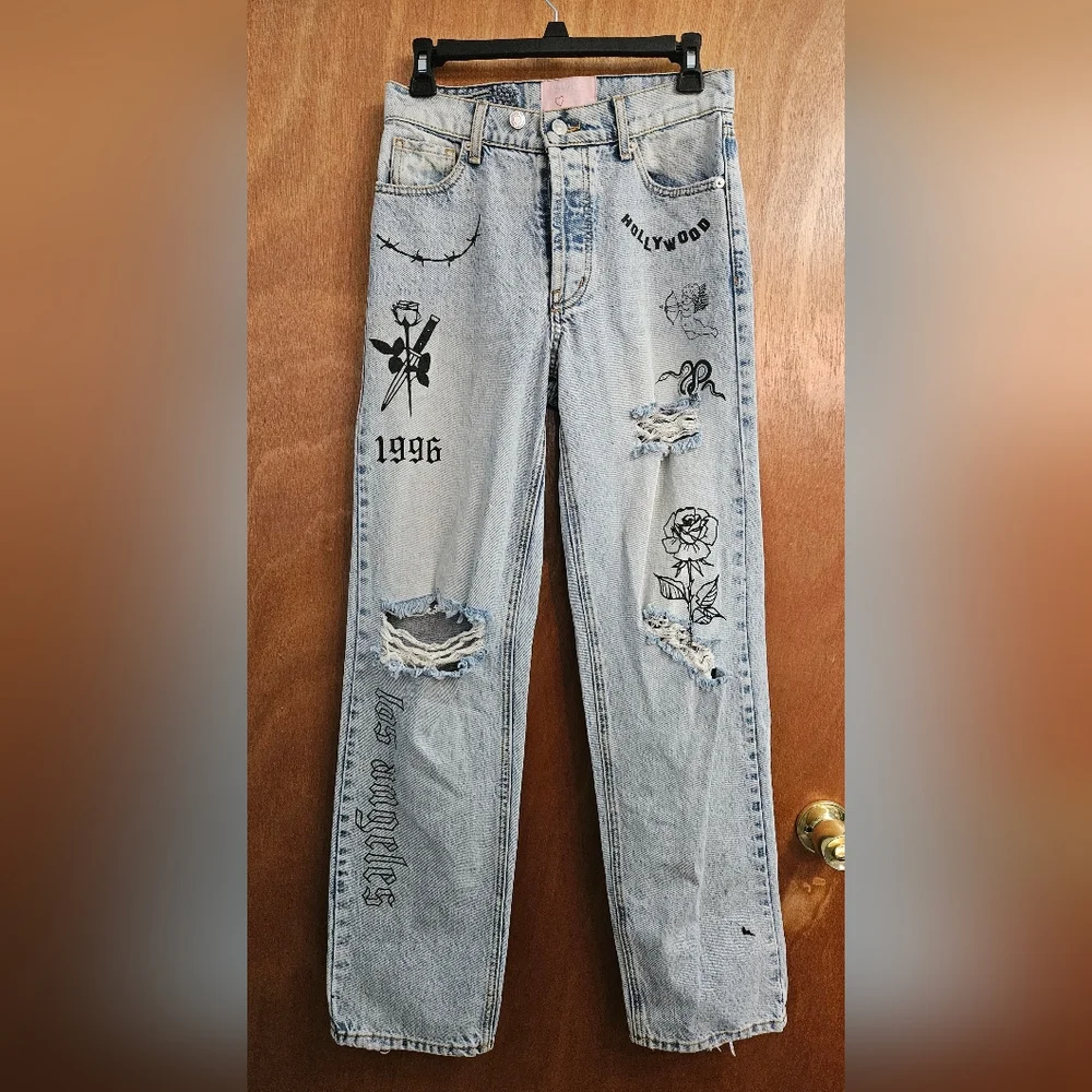 Revice Denim Jeans Sz 25 Distressed Graphics Hollywood Snake Rose Los Angeles - Picture 1 of 10